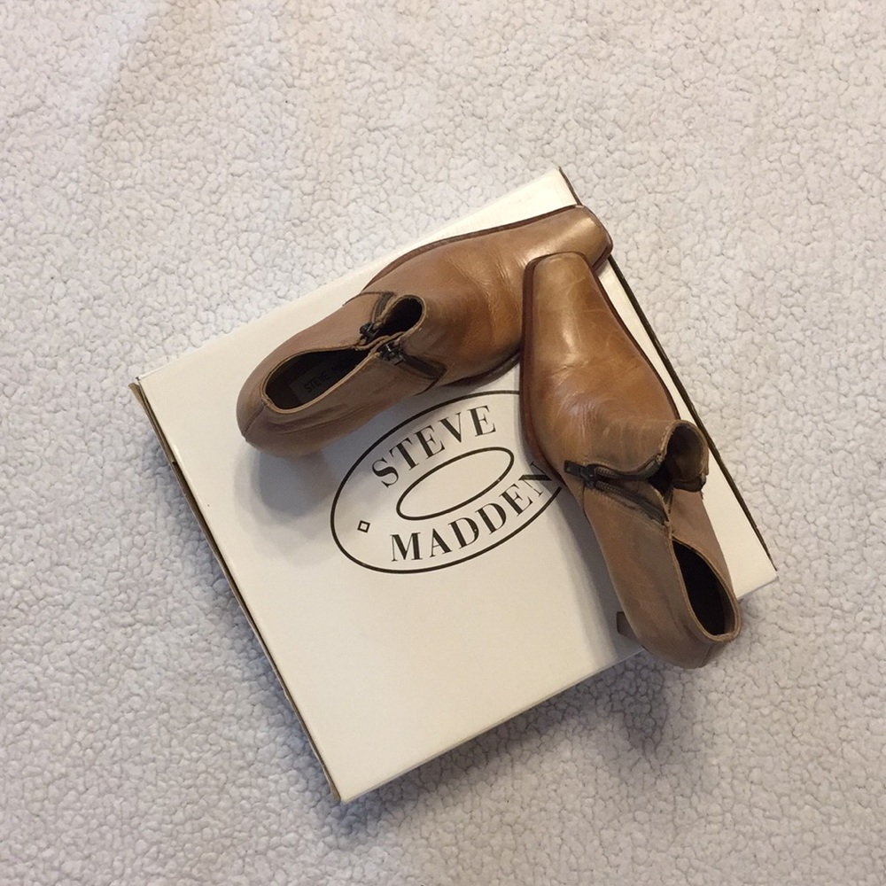 Steve Madden ‘Outraged’ ankle boots size 6.5